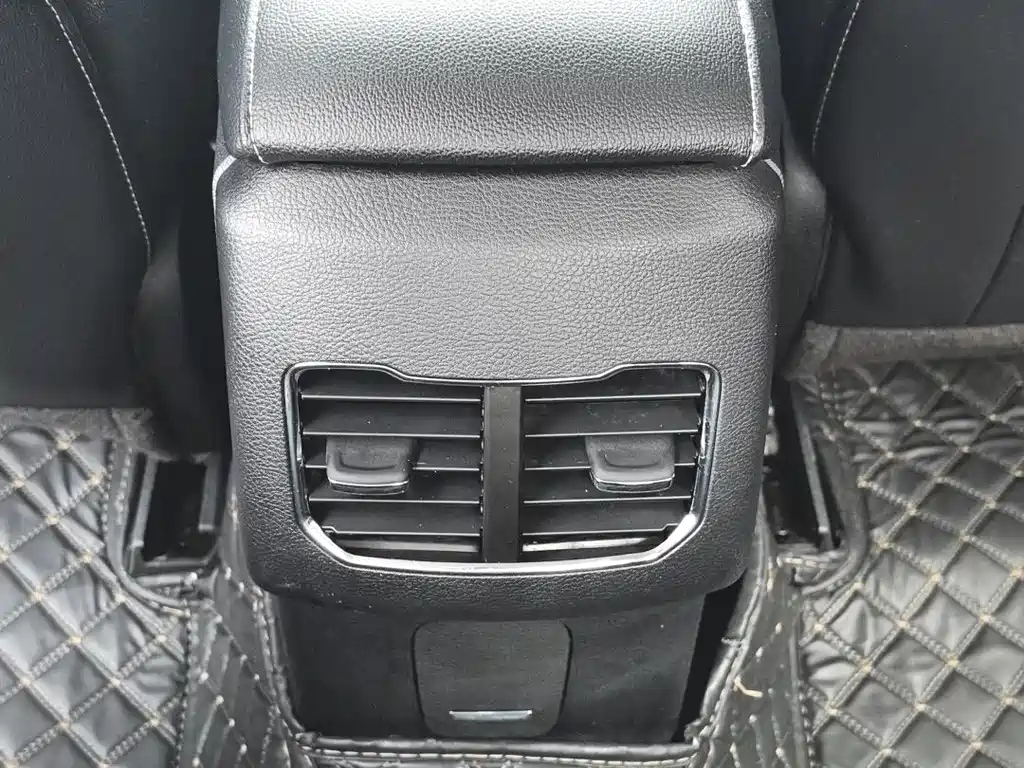 FORD MONDEO 2020