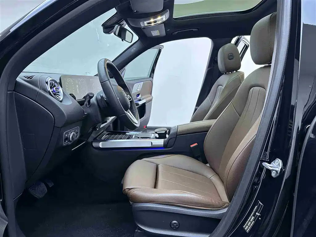 MERCEDES BENZ GLB 2022