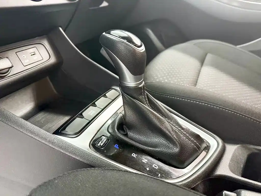 HYUNDAI CELESTA 2018