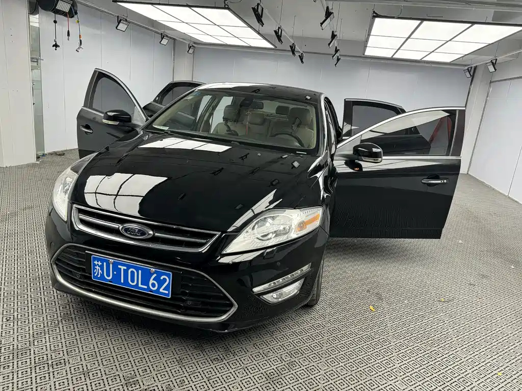 FORD MONDEO - WINNER 2012