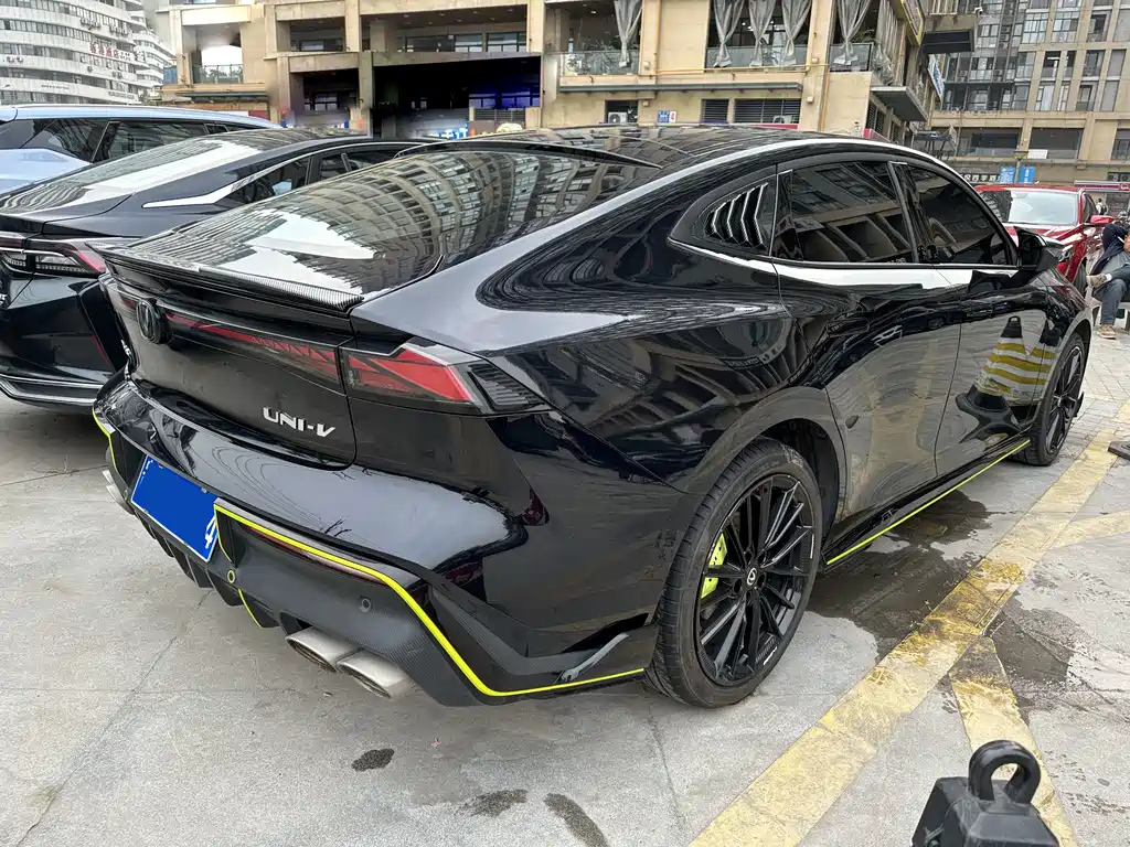 CHANGAN UNI-V 2022