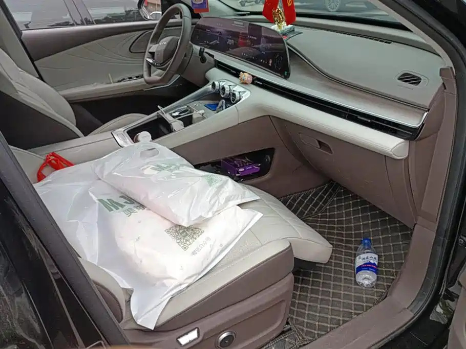 EXEED YAOGUANG C-DM 2025