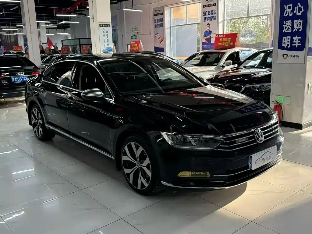 VOLKSWAGEN MAGOTAN 2018