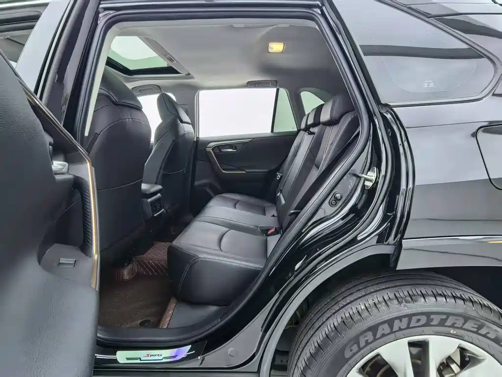 TOYOTA WILDLANDER 2024