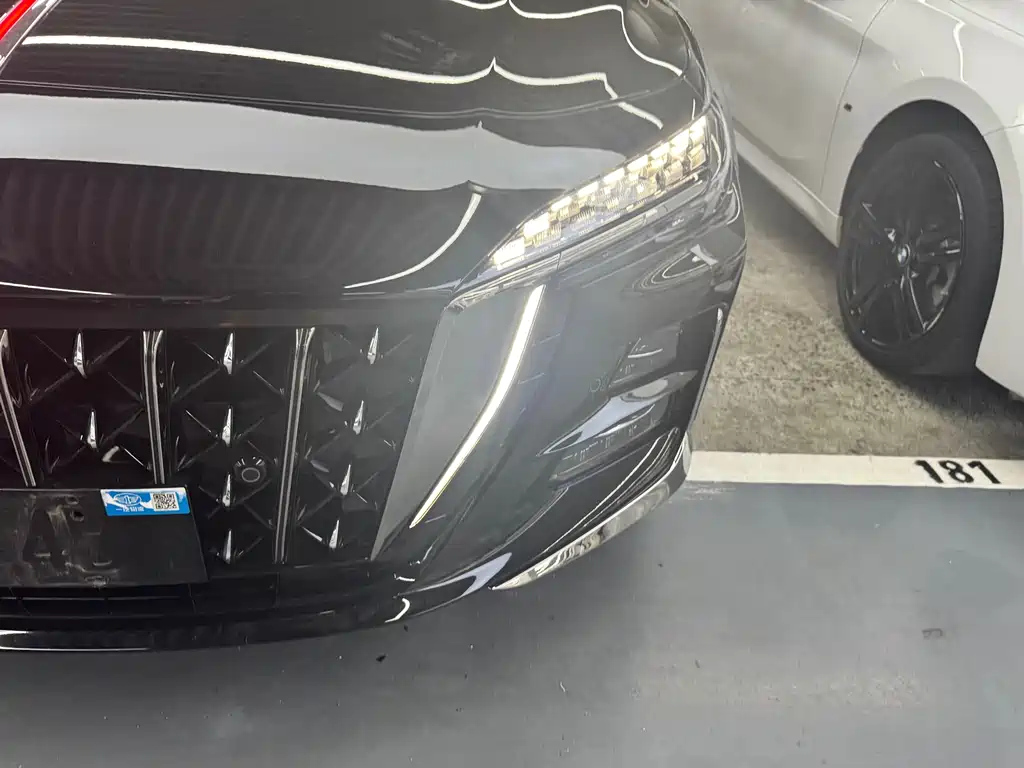 HONGQI H6 2024