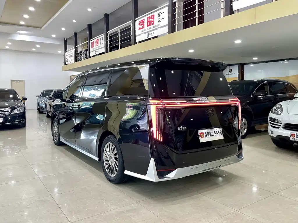 TRUMPCHI M8 2023