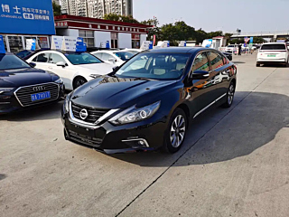 NISSAN TEANA 2018