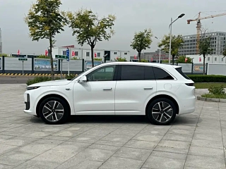LI AUTO L6  2024 YEAR PRO 2024