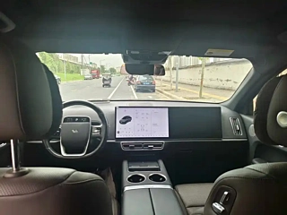 LI AUTO L8  2024 YEAR PRO 2024