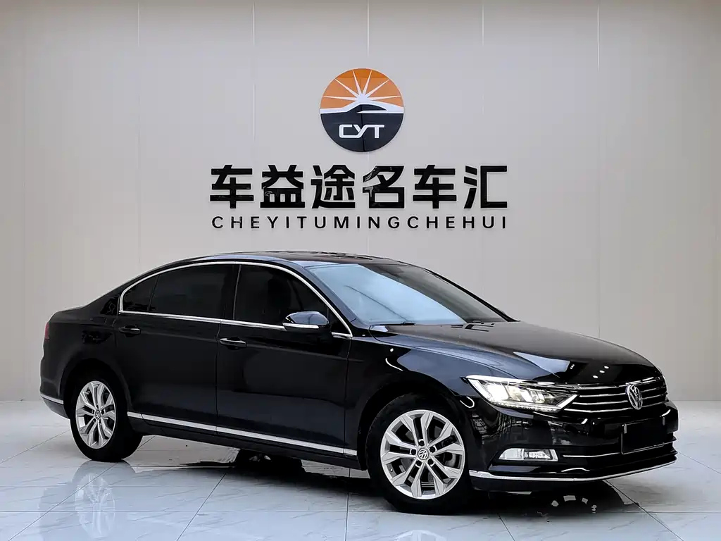 VOLKSWAGEN MAGOTAN 2018