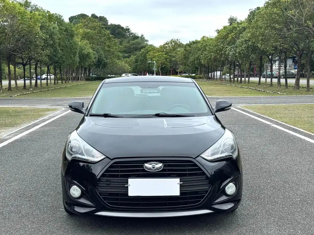 HYUNDAI VELOSTER 2013