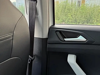 VOLKSWAGEN THARU  2025 YEAR  SHARP 300TSI SHARP  EDITION 2025