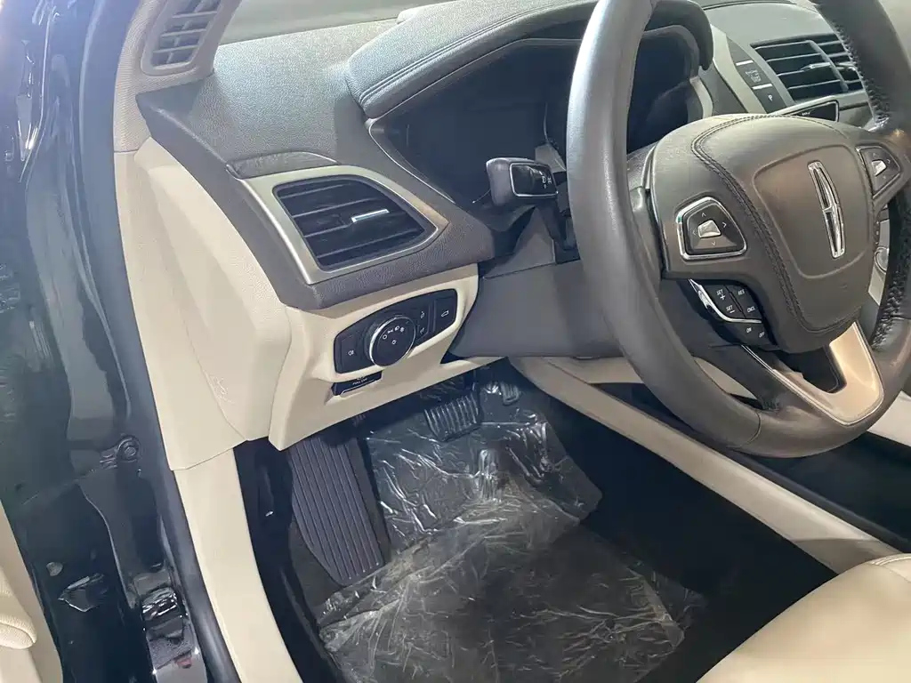 LINCOLN MKZ 2019