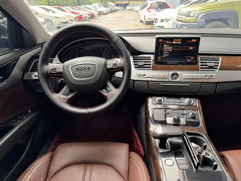 AUDI A8 2014