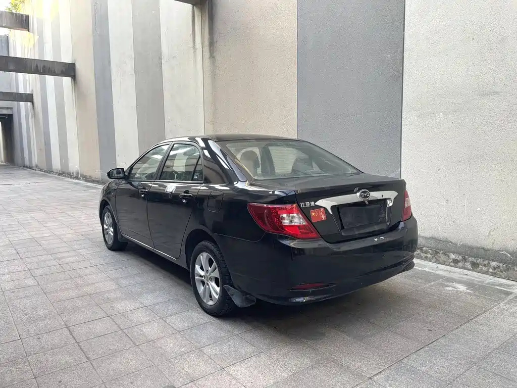 BYD F3 2016