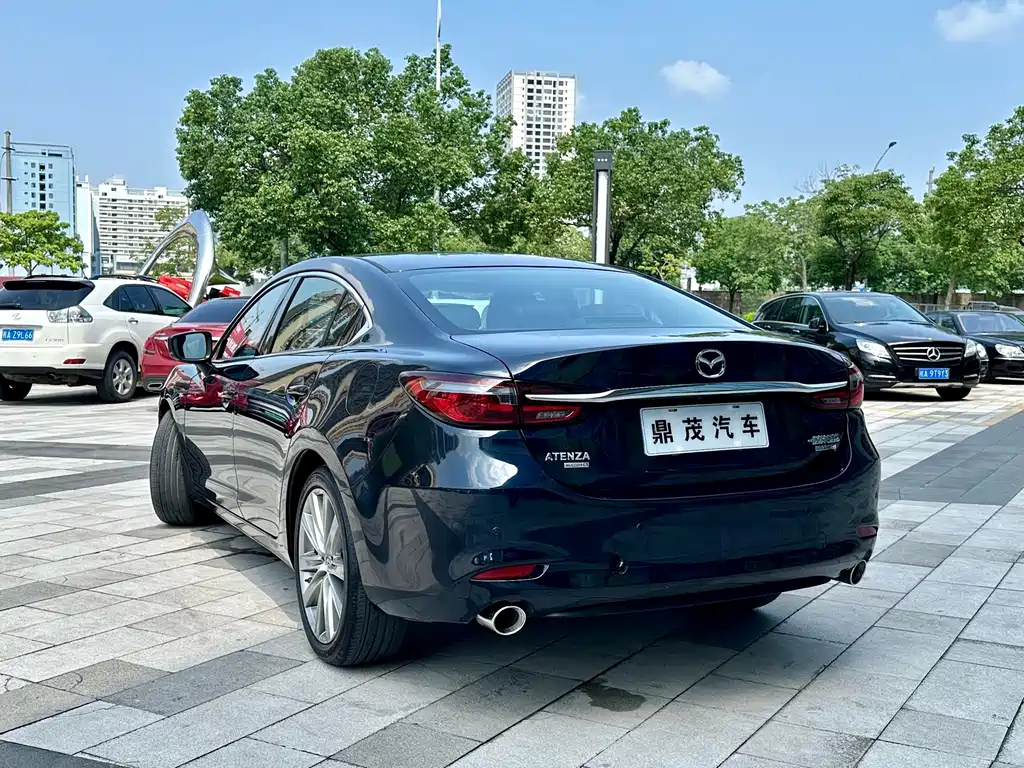 MAZDA ATENZA 2021