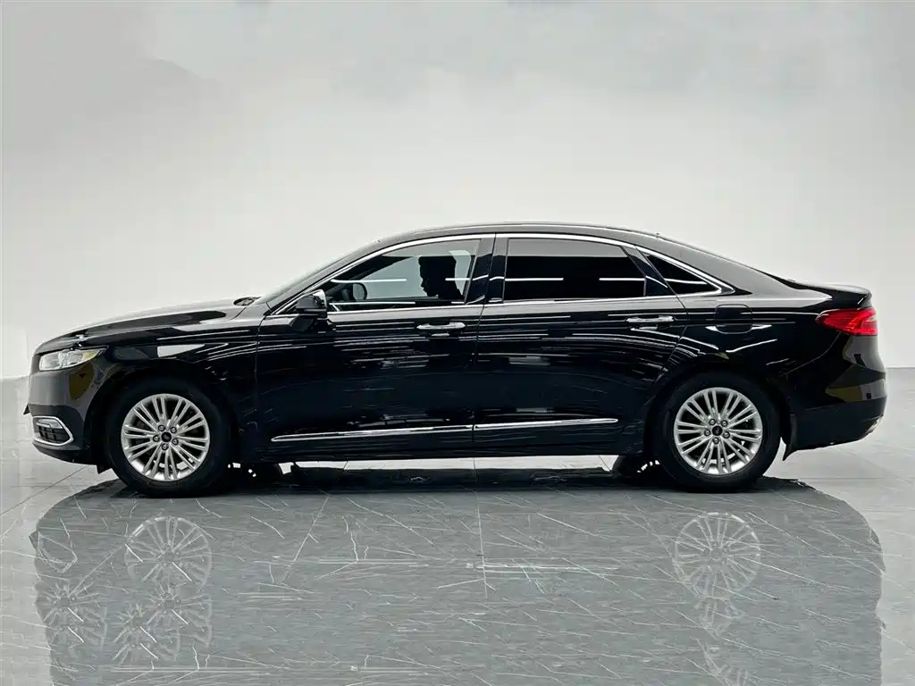 FORD TAURUS 2016