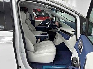 BUICK CENTURY  2025 YEAR 2.0T  SEATS  EDITION 2025