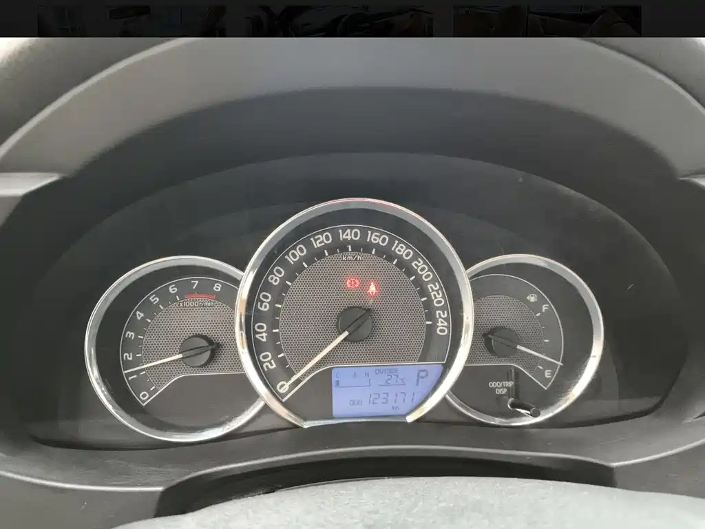 TOYOTA COROLLA 2016