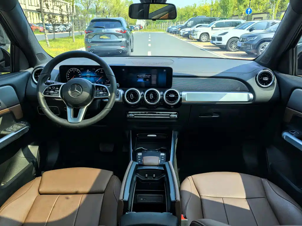 MERCEDES BENZ GLB 2022