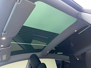 TESLA MODEL 3  2025 YEAR  POWER EDITION 2025