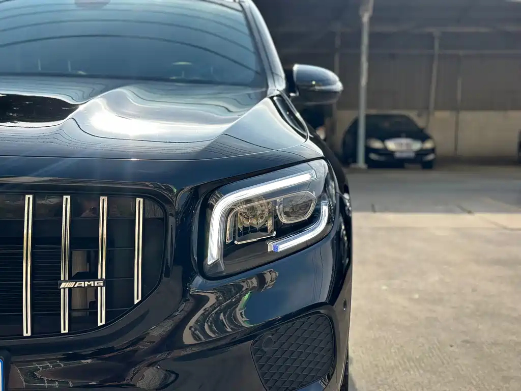 MERCEDES BENZ GLB 2022