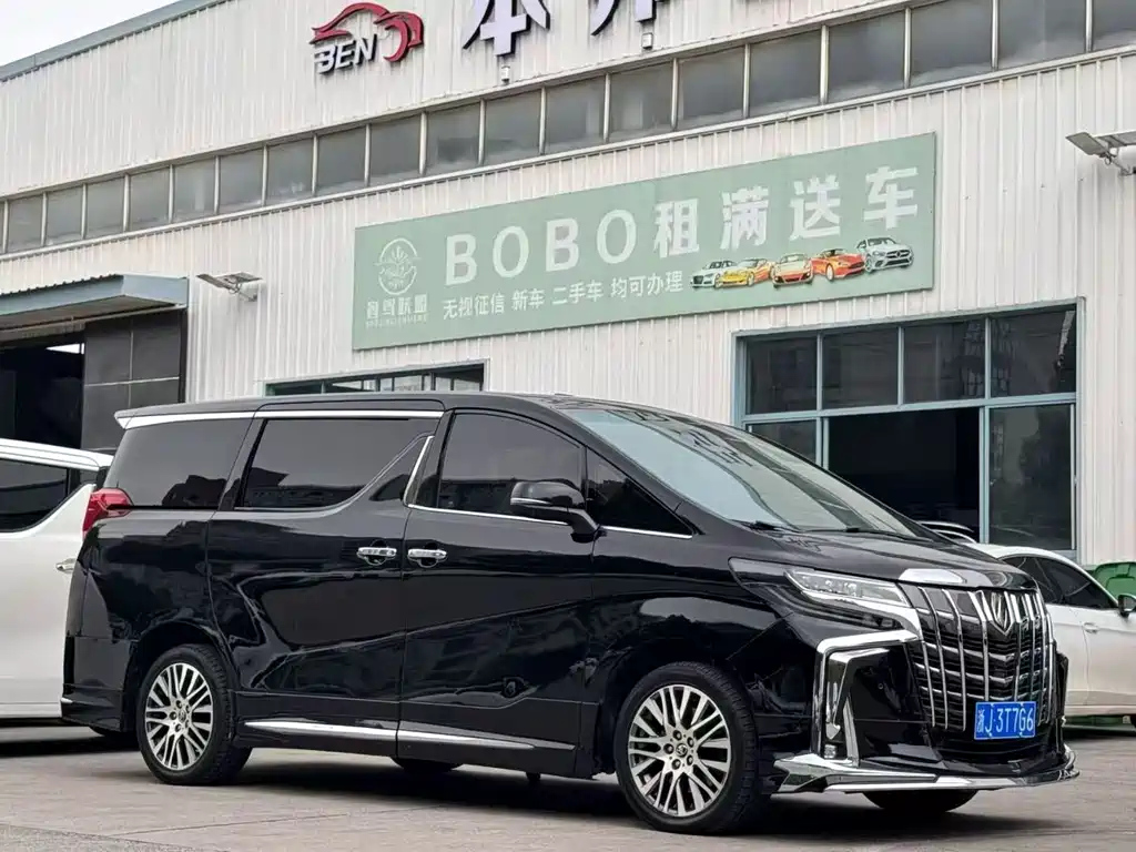 TOYOTA ALPHARD 2016