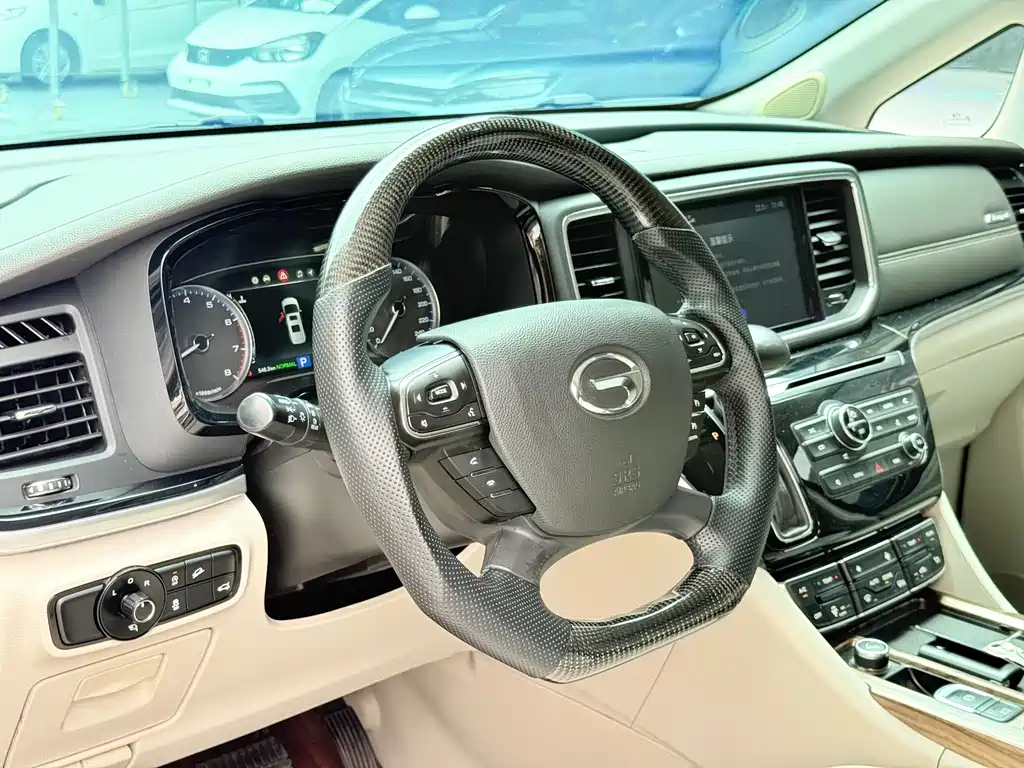 TRUMPCHI M8 2019