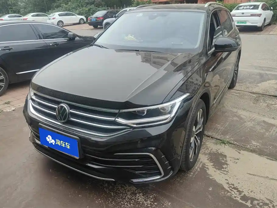 VOLKSWAGEN TIGUAN L 2023