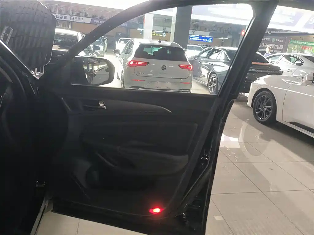 CHANGAN CS75 2014