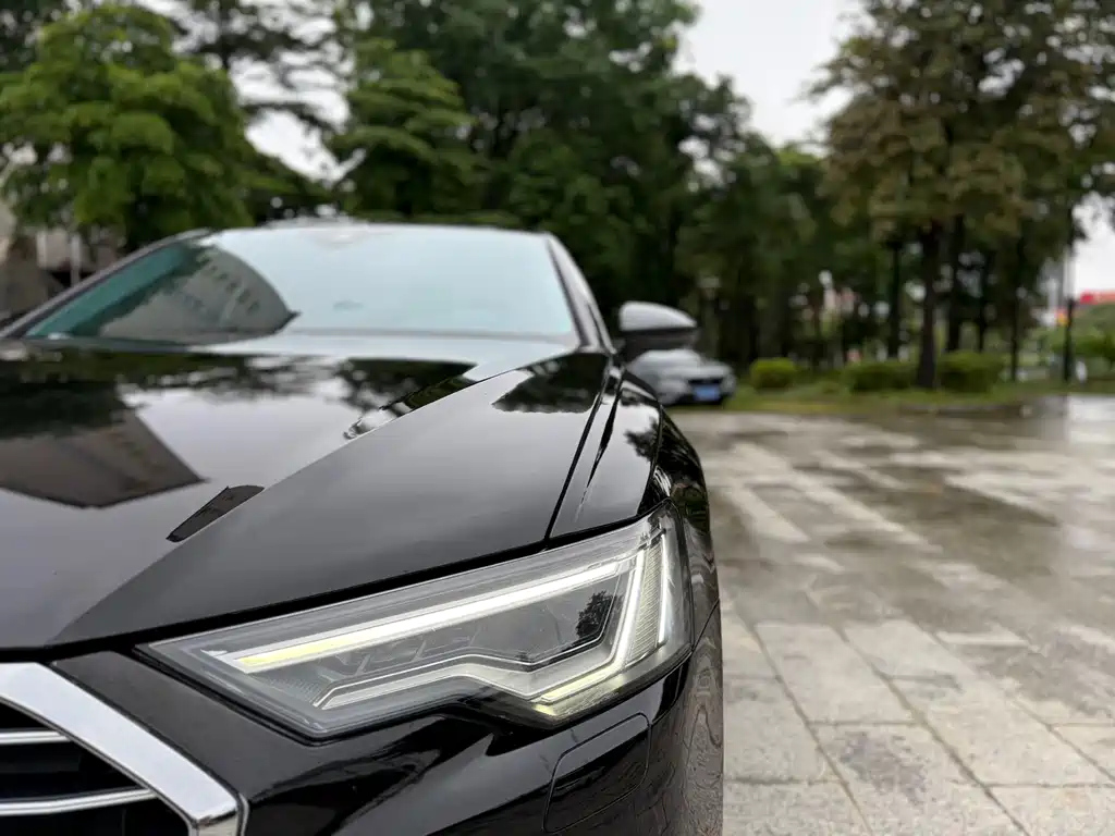 AUDI A6L 2019