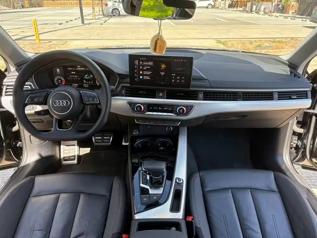 AUDI A4 IMPORT 2021