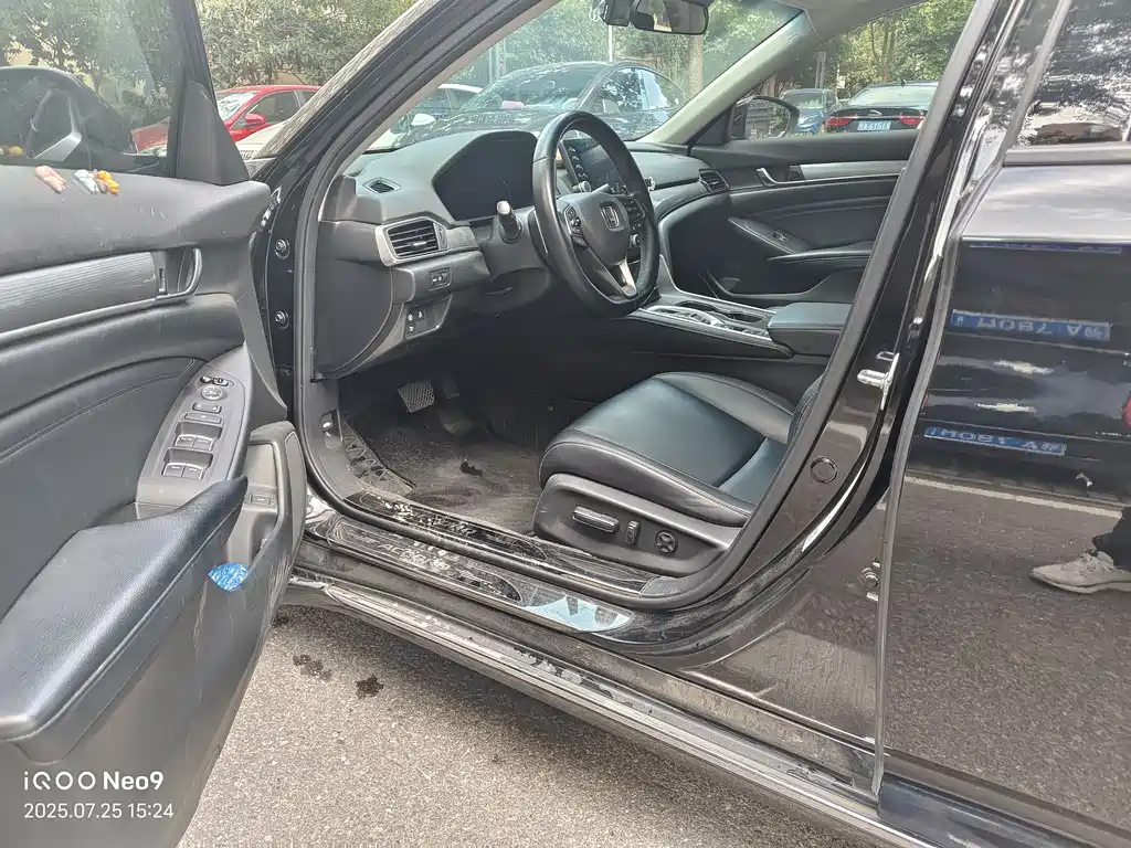HONDA ACCORD 2018