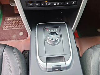 LAND ROVER DISCOVERY SHENXING 2016 YEAR 2.0T SE 2016