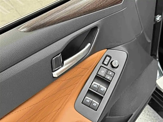TOYOTA AVALON  2022 YEAR 2.0L AGGRESSIVE EDITION 2022