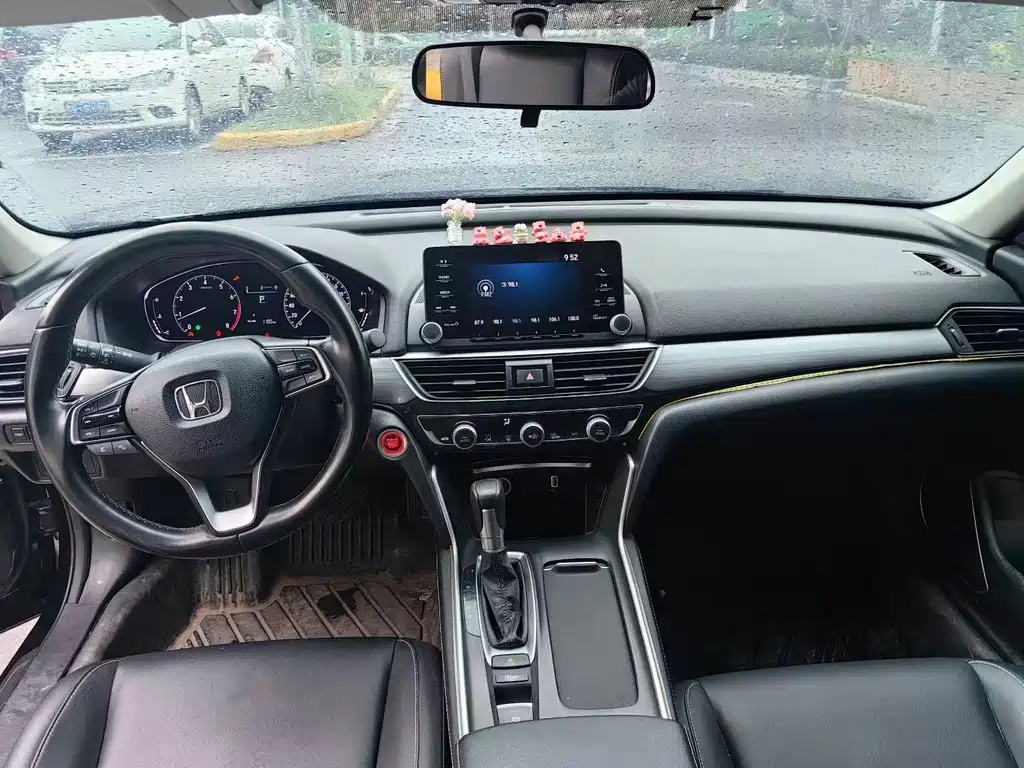 HONDA INSPIRE 2020