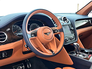 BENTLEY BENTAYGA  2021 YEAR 4.0T V8 2021