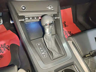 AUDI Q3  2024 YEAR 40 TFSI FASHION DYNAMIC 2024