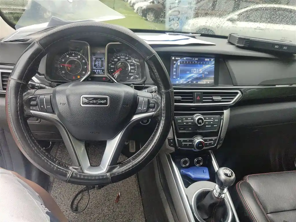 ZOTYE BIG 迈X5 2015