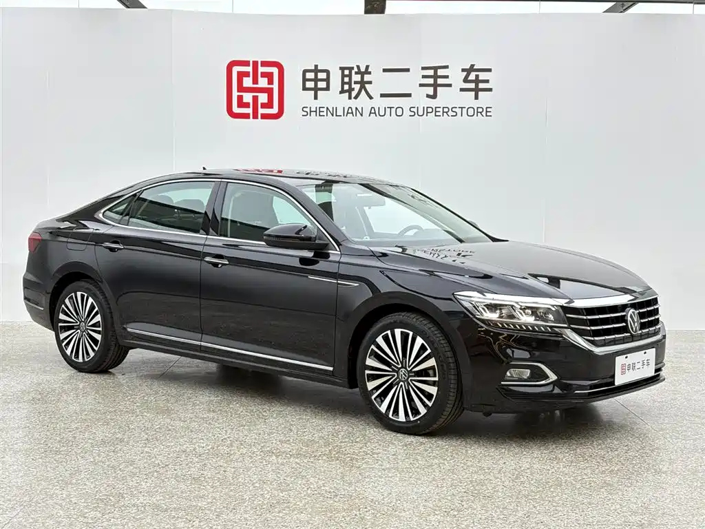 VOLKSWAGEN PASSAT 2020