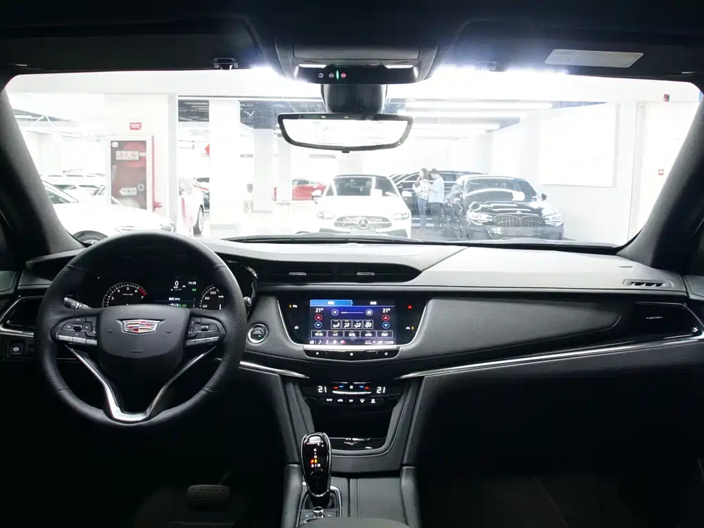 CADILLAC XT6 2020