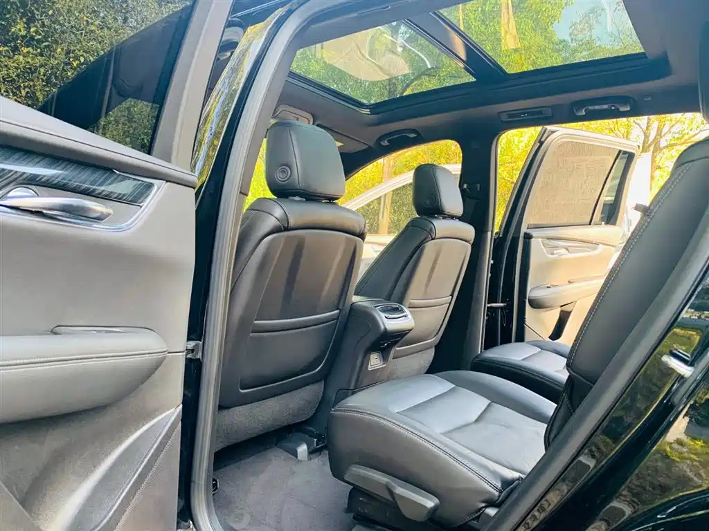 CADILLAC XT6 2020