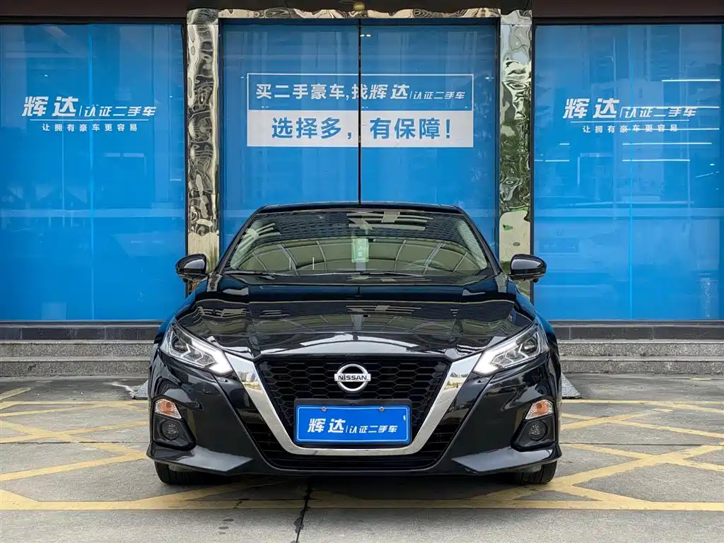 NISSAN TEANA 2022