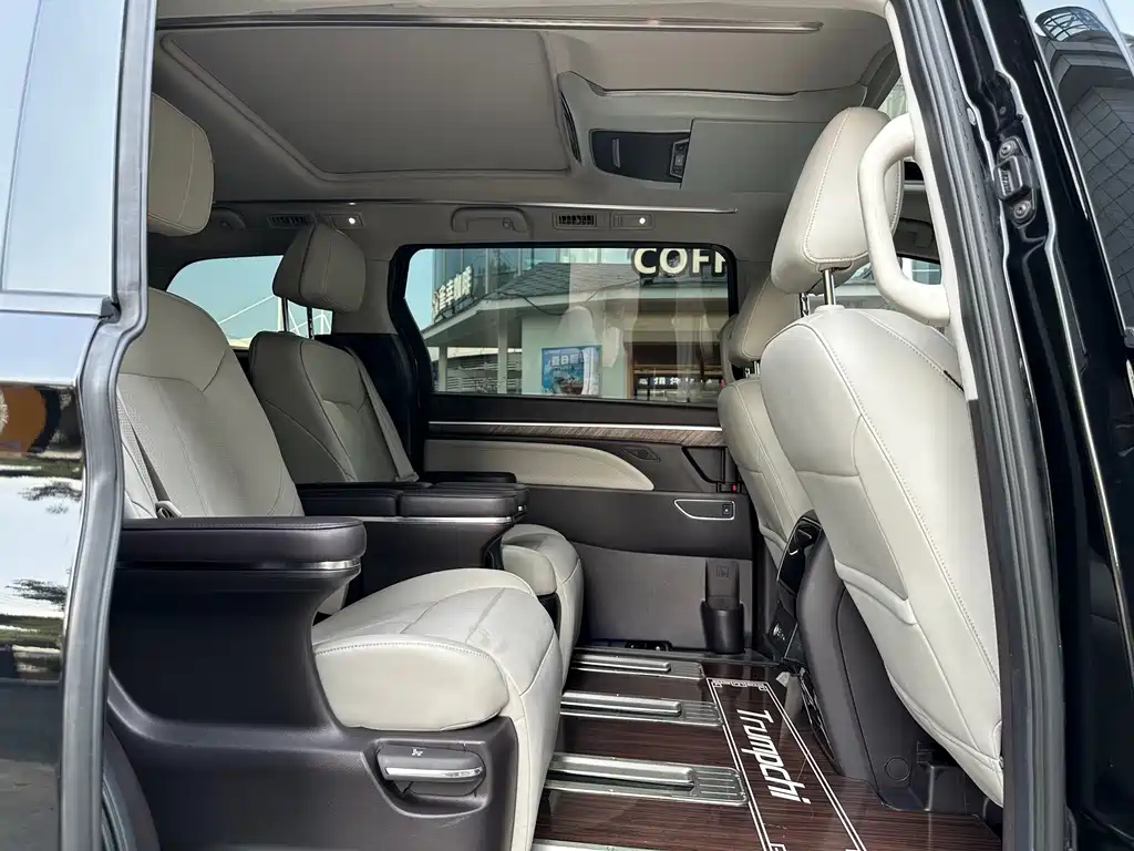 TRUMPCHI M8 2021