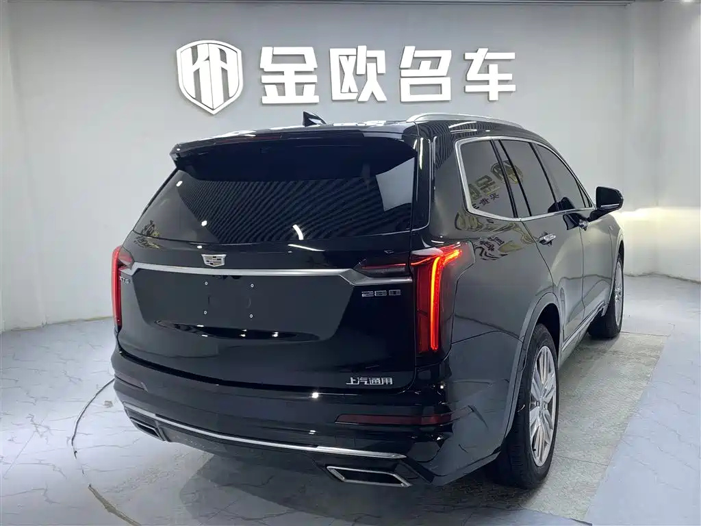 CADILLAC XT6 2021