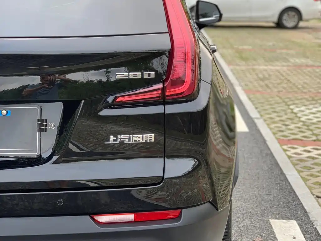 CADILLAC XT4 2019