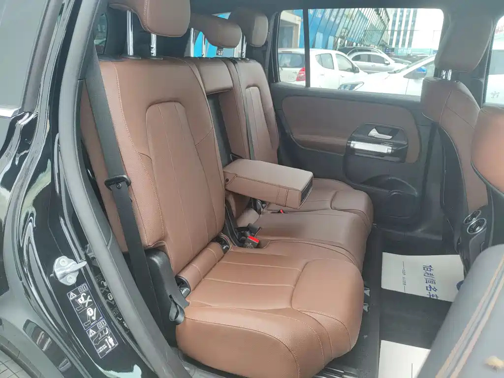 MERCEDES BENZ GLB 2022
