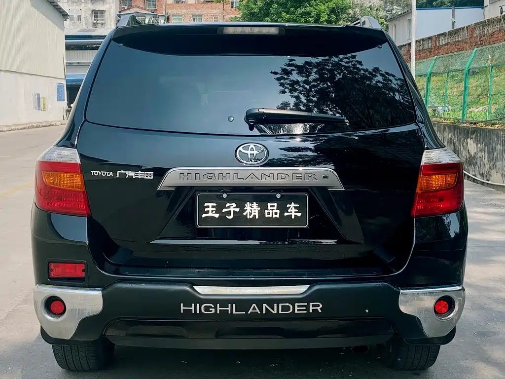 TOYOTA HIGHLANDER 2012