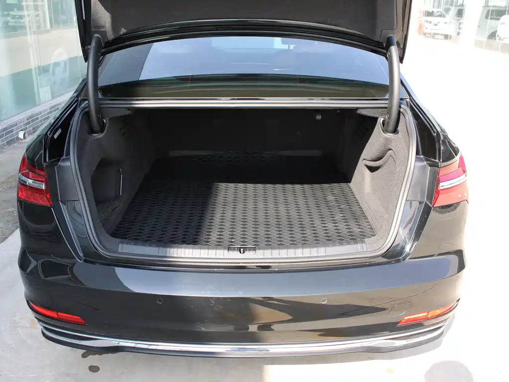 AUDI A6L 2023