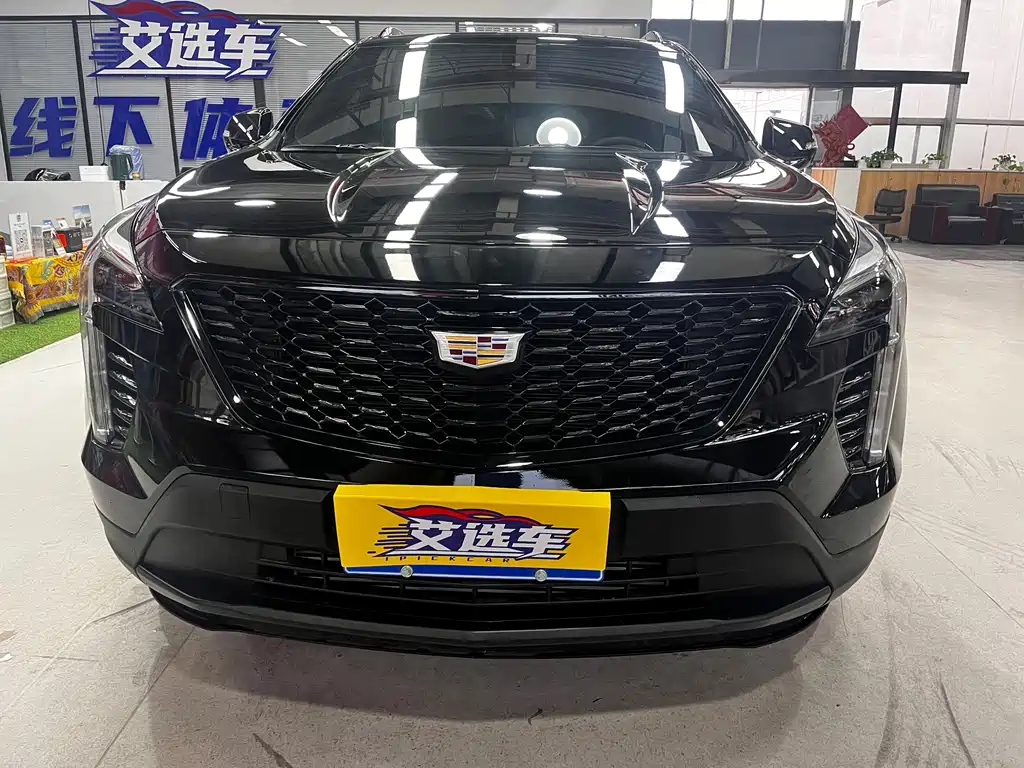 CADILLAC XT4 2022